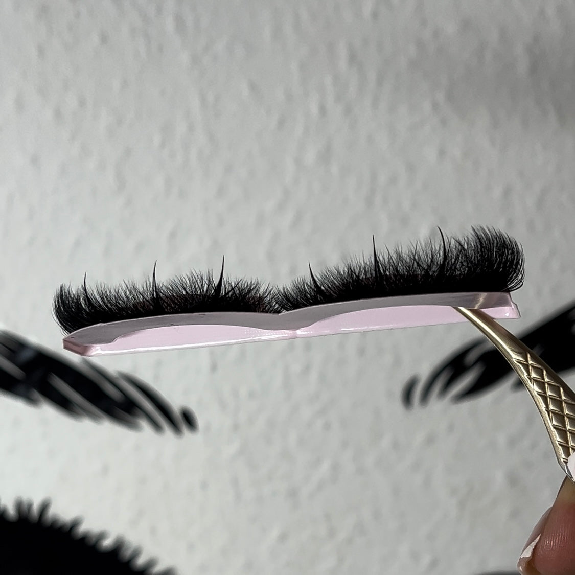 Spiked Strip Lash